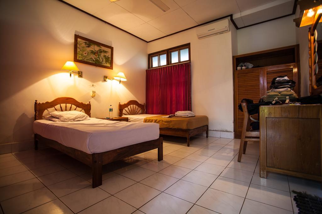 Hotel Angsoka Temukus Kamer foto