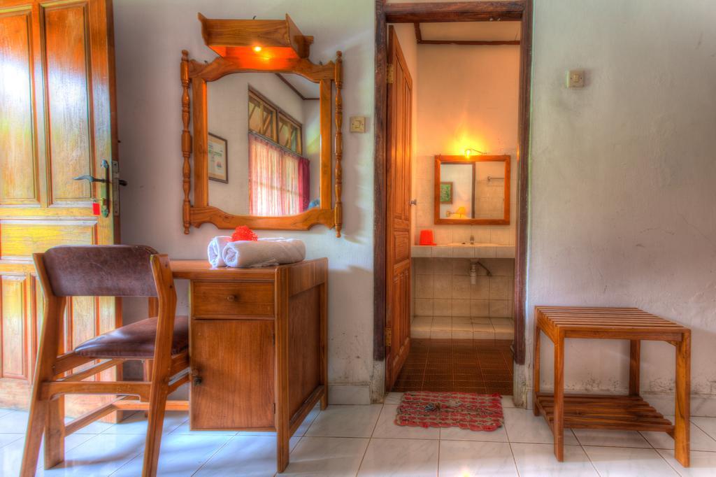 Hotel Angsoka Temukus Kamer foto