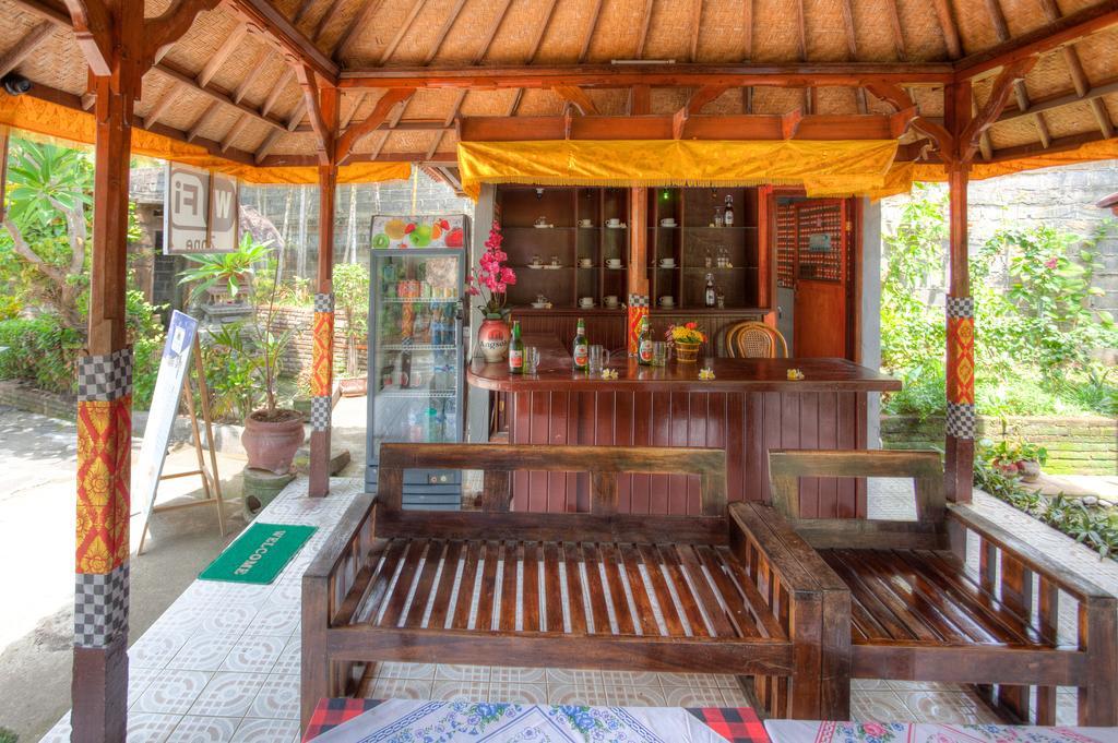 Hotel Angsoka Temukus Buitenkant foto